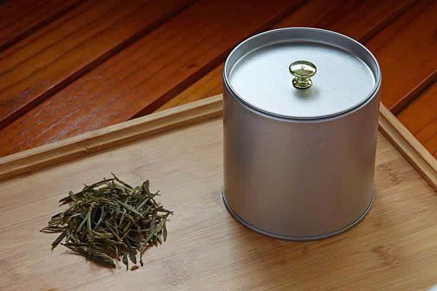 Bảo quản trà bằng hộp kín 