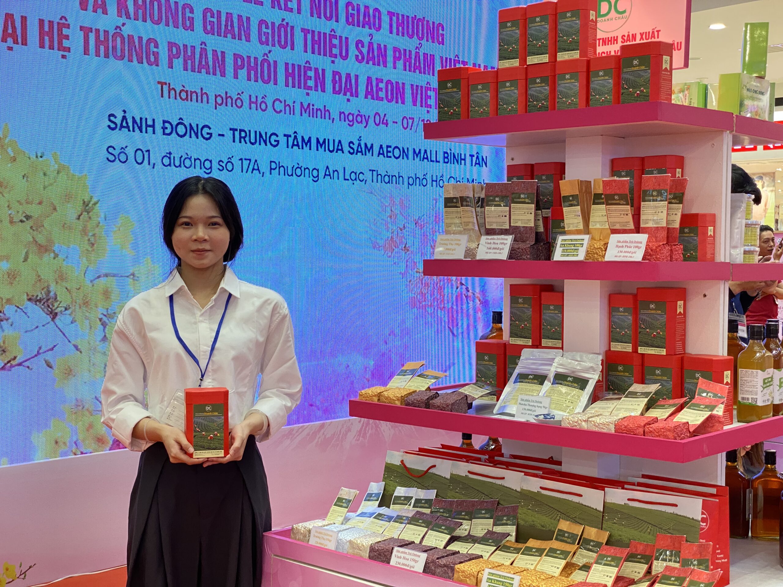 Gian hàng Trà Oolong Doanh Châu